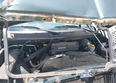 2000 Dodge Ram 1500 St z USA, uszkodzony, nr VIN 3B7HC13Y1YG139689